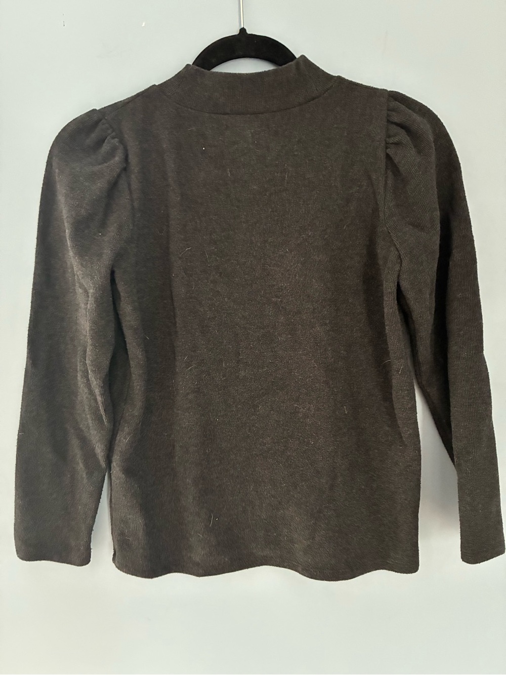 Women's Puff-Sleeve Mock Neck Top - Charcoal Gray